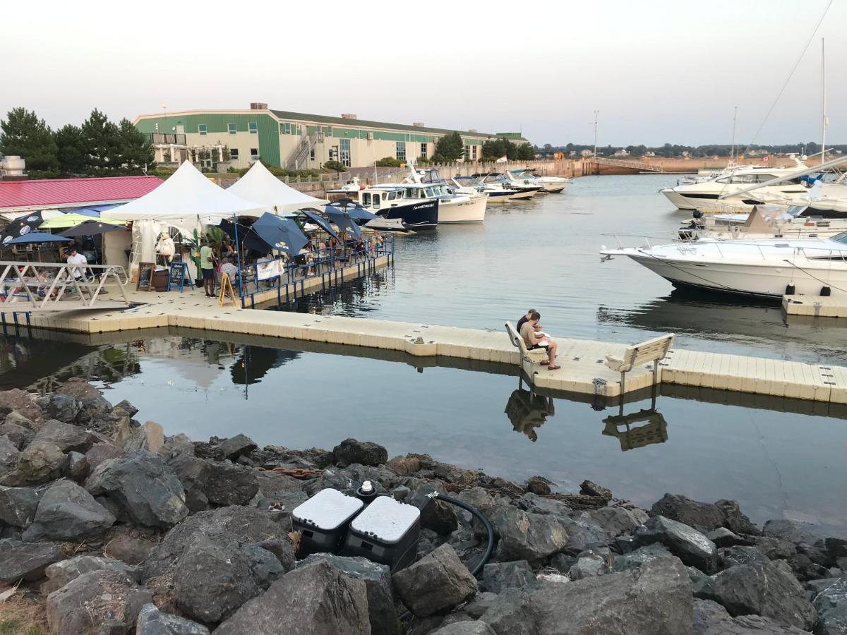 Water Suites Charlottetown Exterior photo